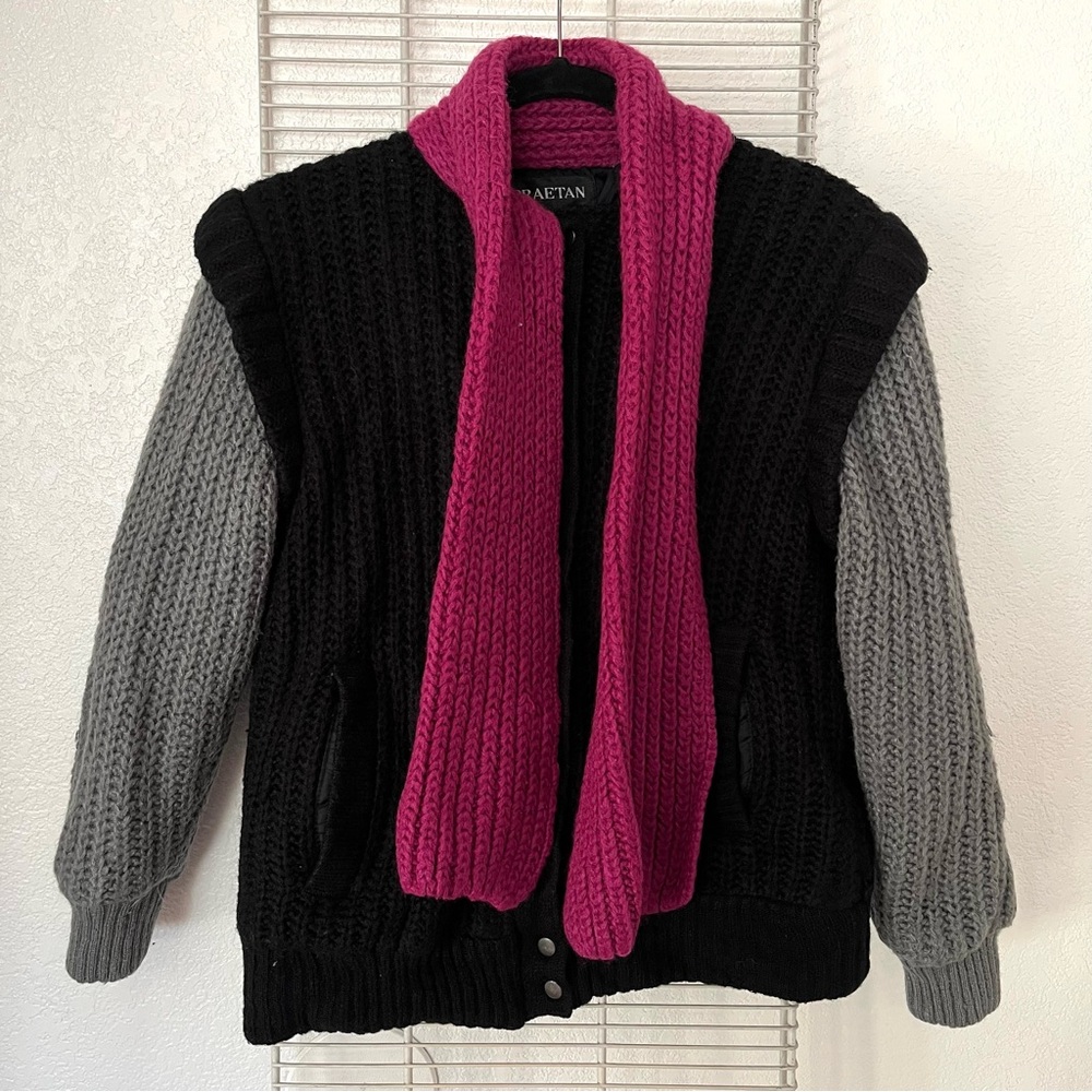 Vintage Braetan Knit Jacket with Scarf